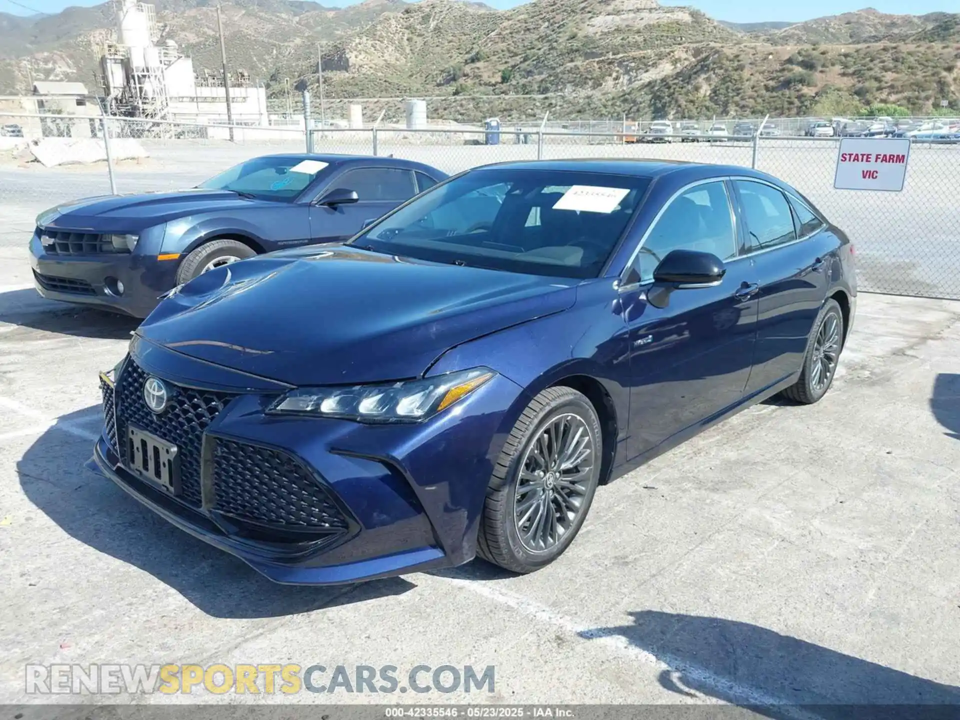 2 Photograph of a damaged car 4T1EA1AB3MU005275 TOYOTA AVALON 2021