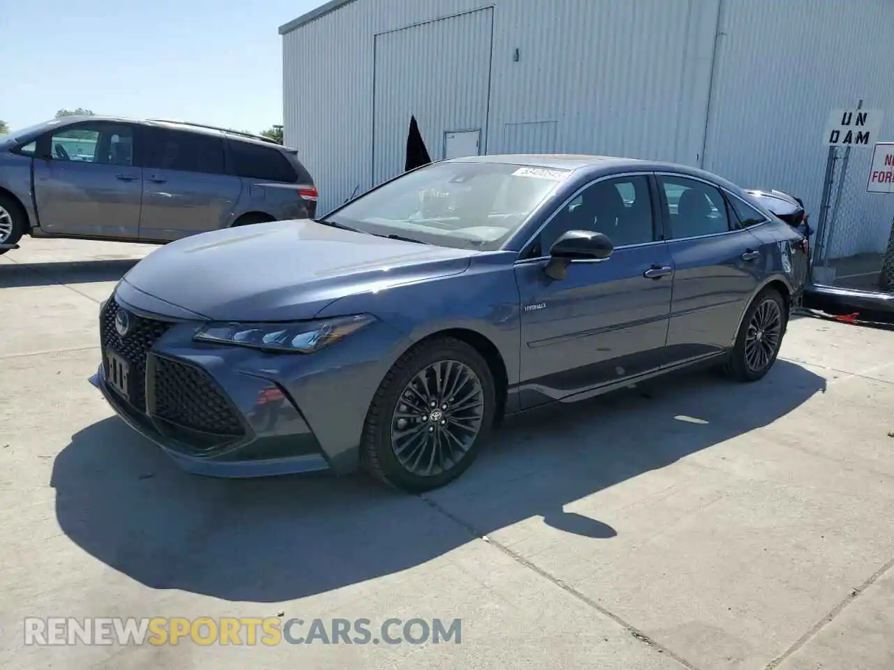 1 Photograph of a damaged car 4T1EA1AB8MU003716 TOYOTA AVALON 2021
