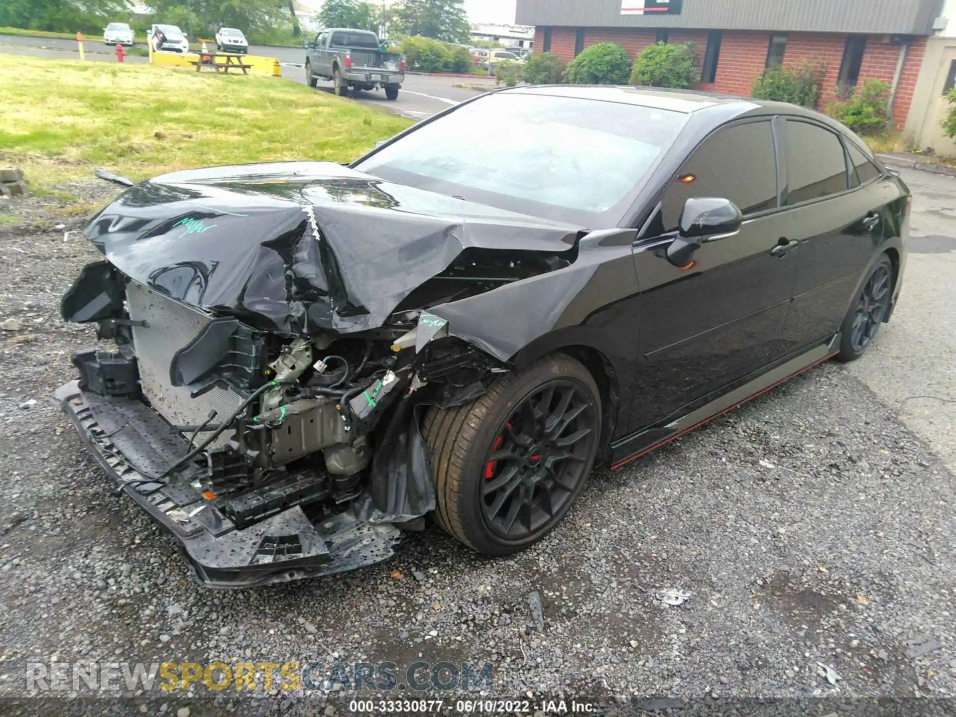 2 Photograph of a damaged car 4T1FZ1FB0MU069456 TOYOTA AVALON 2021