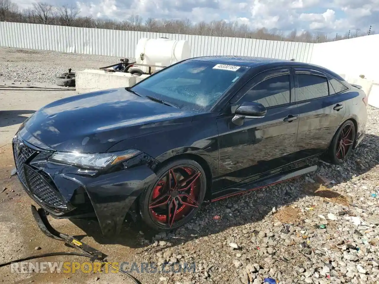 1 Photograph of a damaged car 4T1FZ1FB1MU059003 TOYOTA AVALON 2021