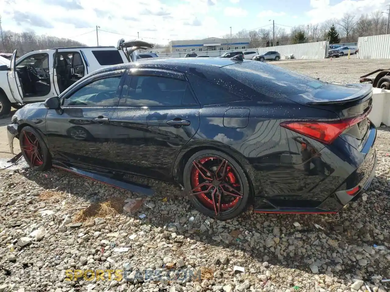 2 Photograph of a damaged car 4T1FZ1FB1MU059003 TOYOTA AVALON 2021