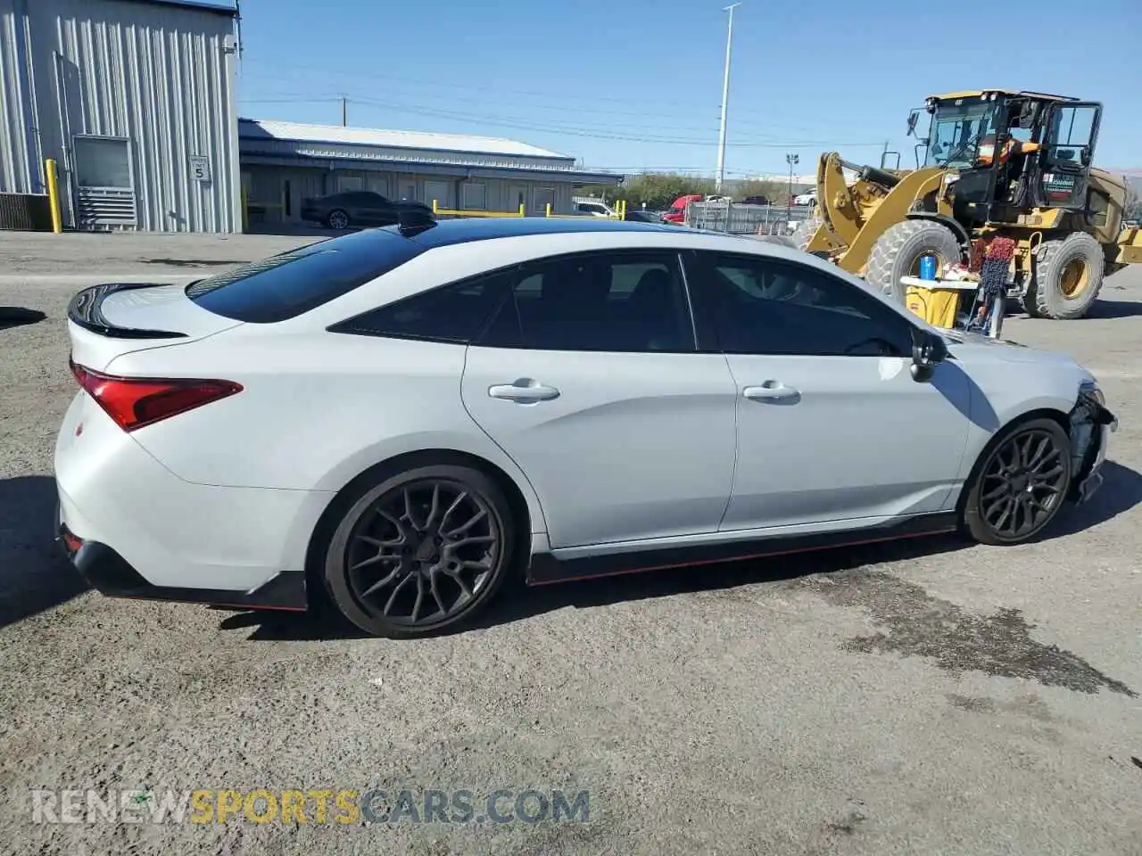 3 Photograph of a damaged car 4T1FZ1FB1MU061172 TOYOTA AVALON 2021