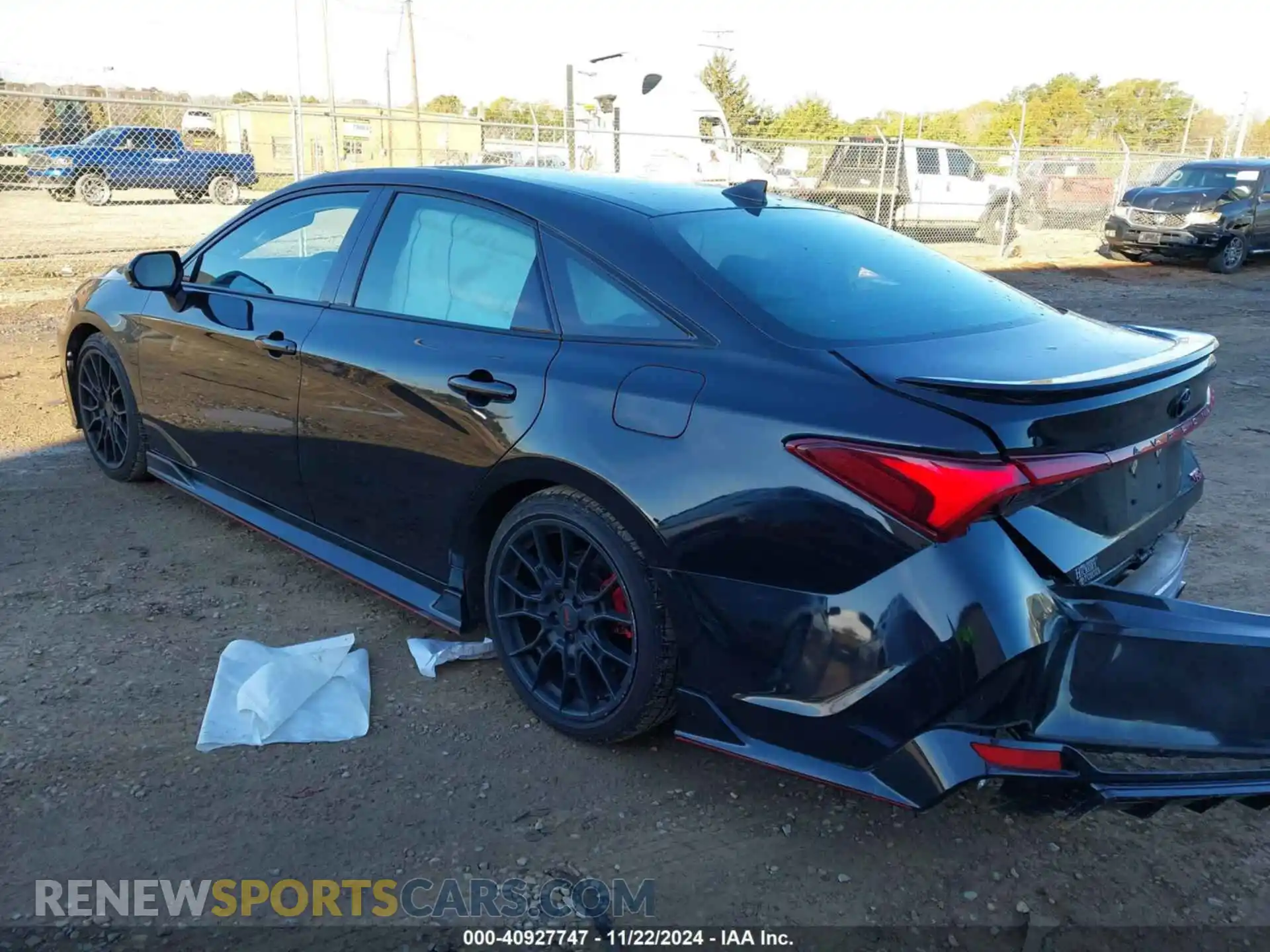 3 Photograph of a damaged car 4T1FZ1FB1MU064136 TOYOTA AVALON 2021