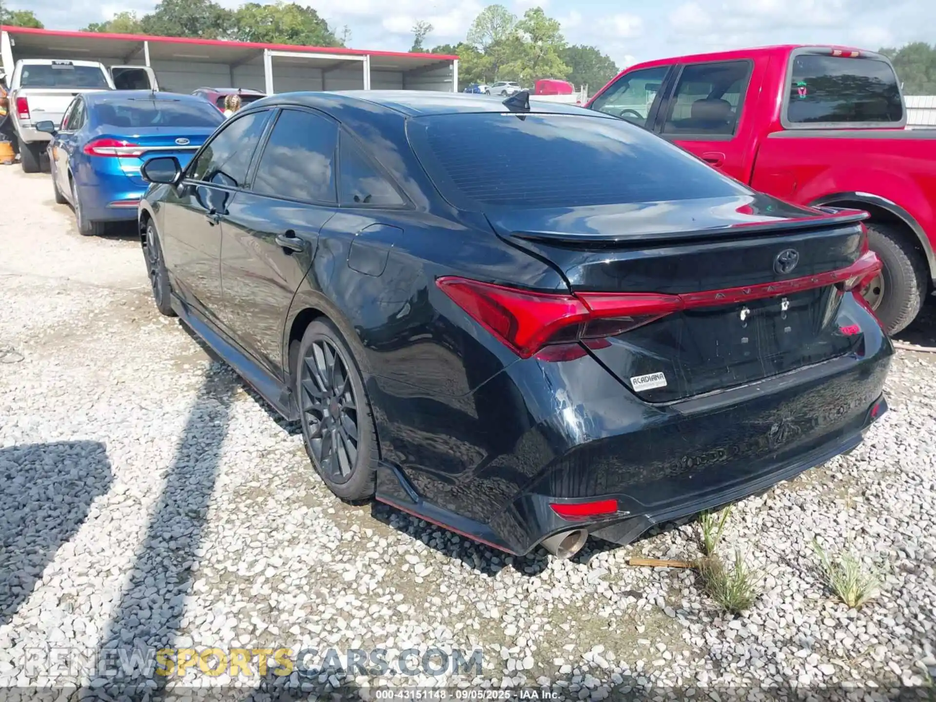 3 Photograph of a damaged car 4T1FZ1FB3MU069922 TOYOTA AVALON 2021