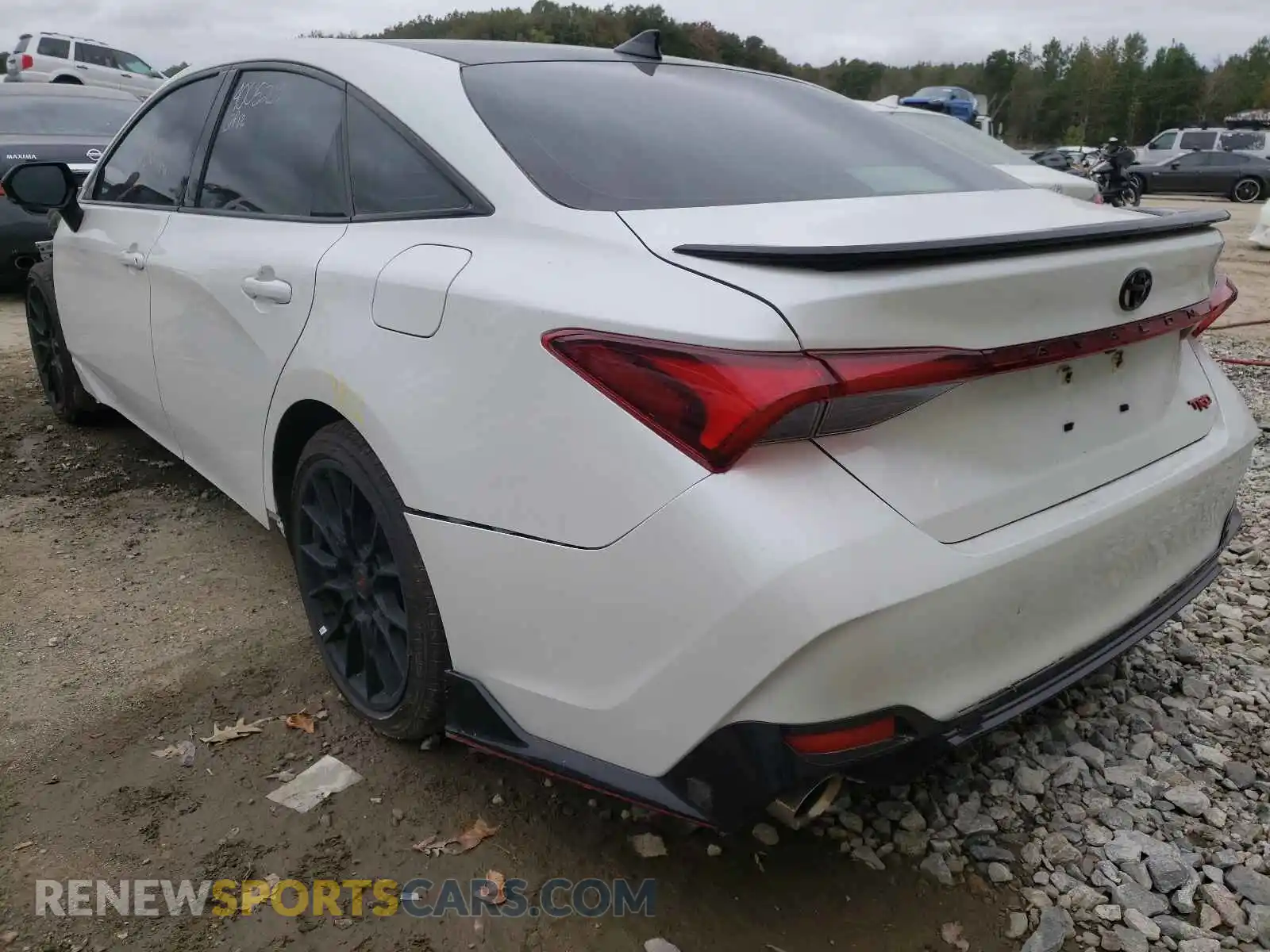 3 Photograph of a damaged car 4T1FZ1FB5MU058484 TOYOTA AVALON 2021