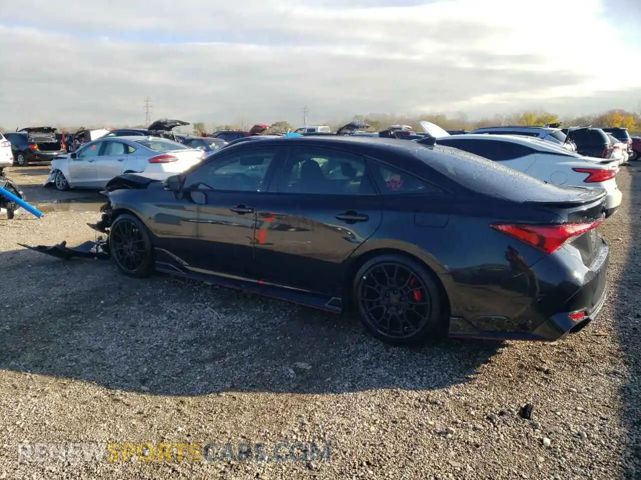 2 Photograph of a damaged car 4T1FZ1FB5MU069243 TOYOTA AVALON 2021