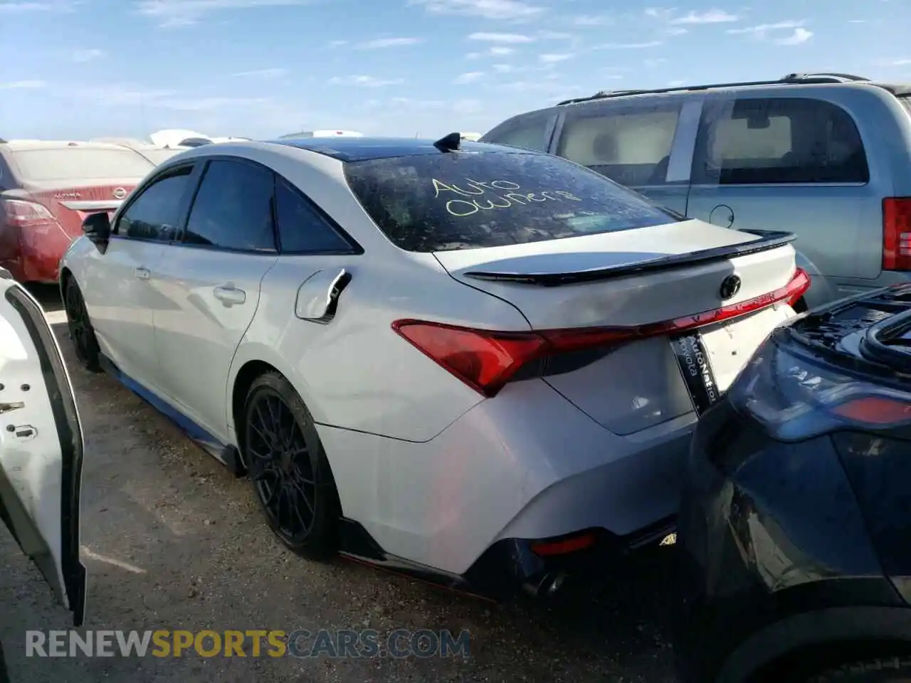 3 Photograph of a damaged car 4T1FZ1FB6MU060129 TOYOTA AVALON 2021