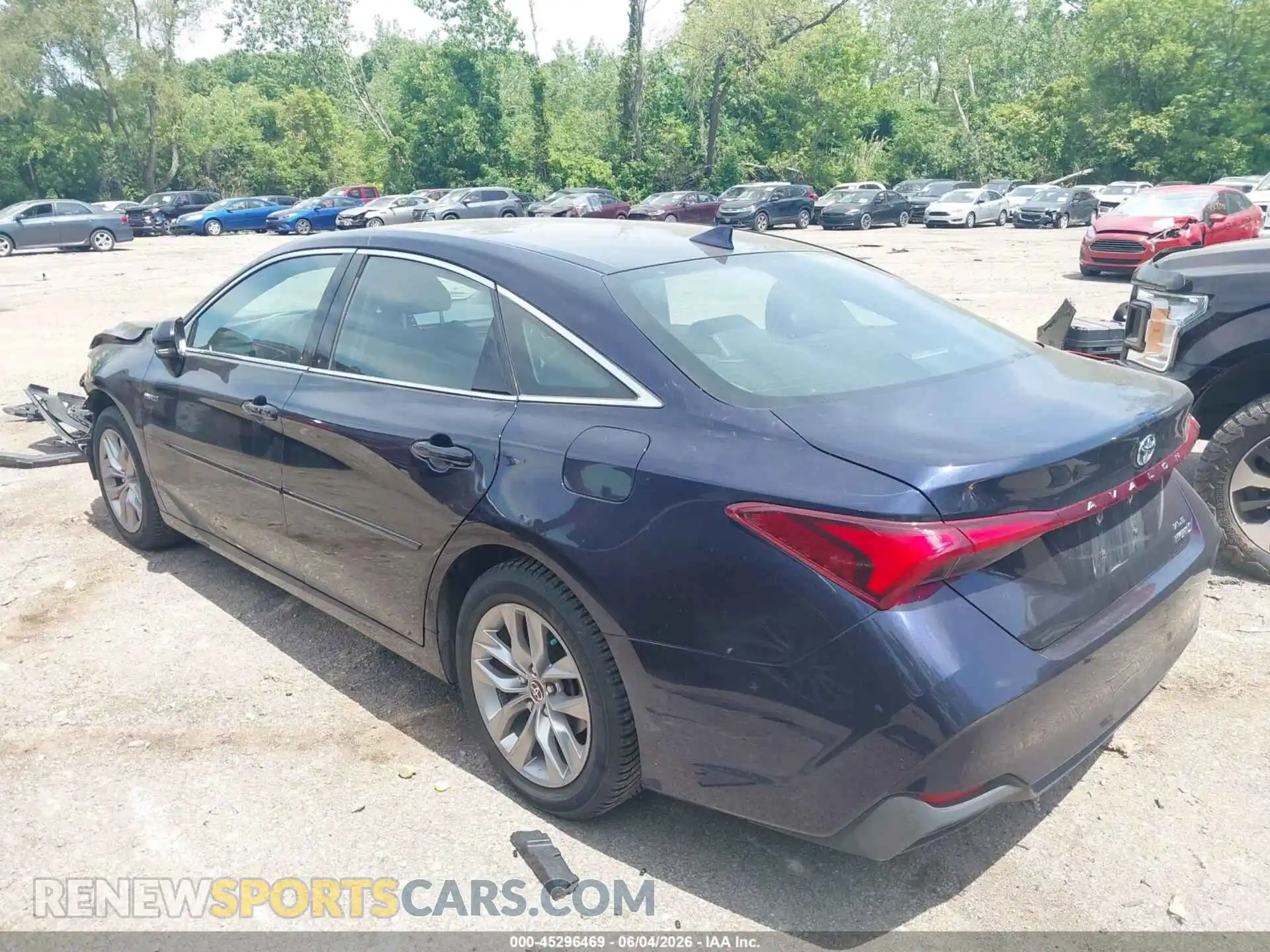 3 Photograph of a damaged car 4T1JA1AB5MU001548 TOYOTA AVALON 2021