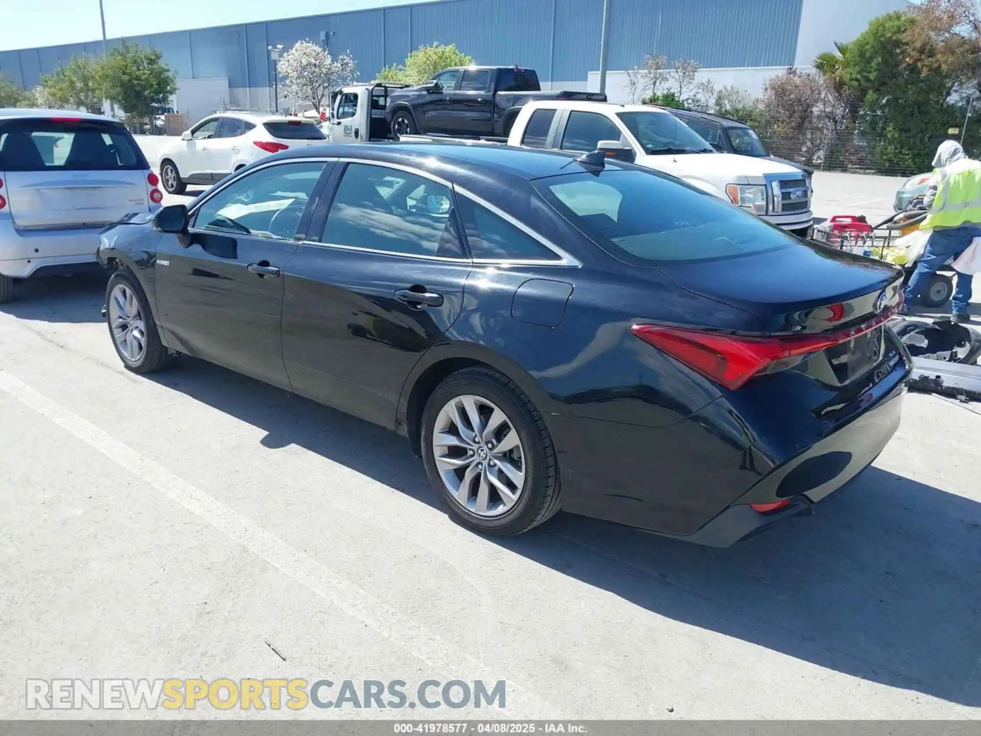3 Photograph of a damaged car 4T1JA1AB9MU007093 TOYOTA AVALON 2021