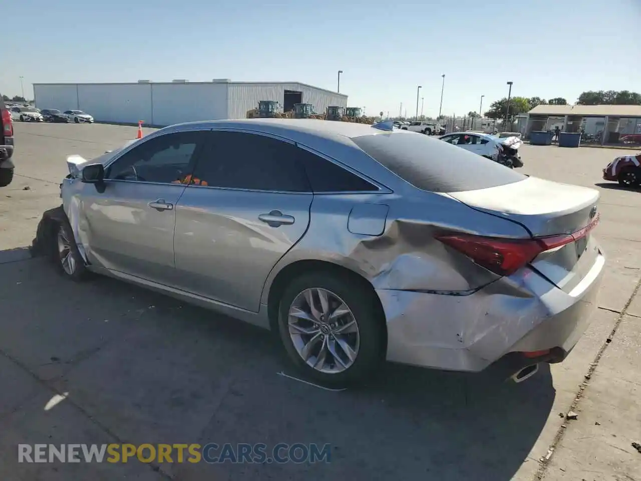 2 fotografías del automóvil dañado 4T1JZ1FBXMU067031 TOYOTA AVALON 2021