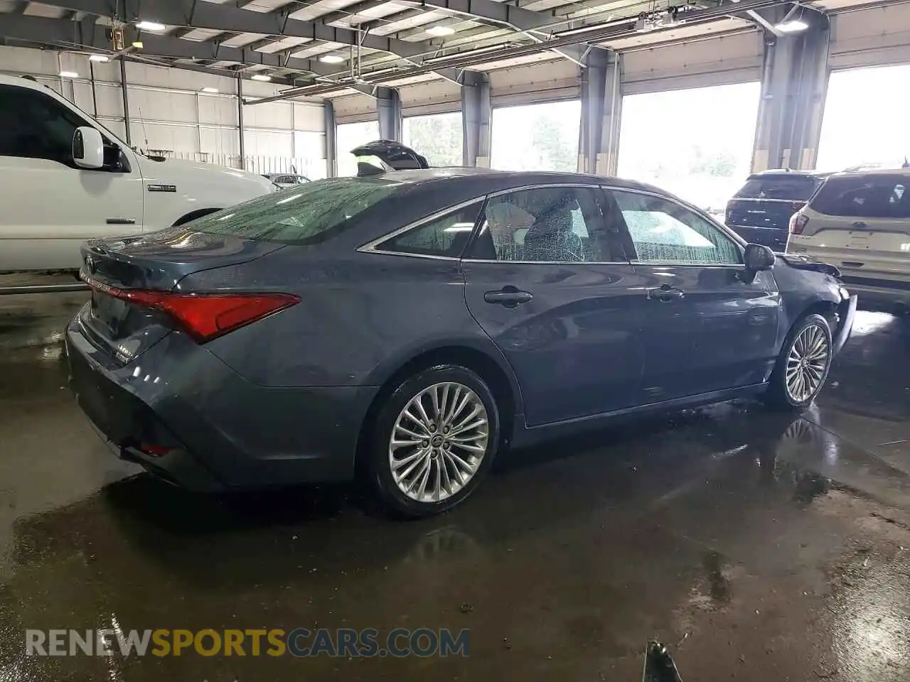 3 Фотография поврежденного автомобиля 4T1DA1AB7NU013375 TOYOTA AVALON 2022