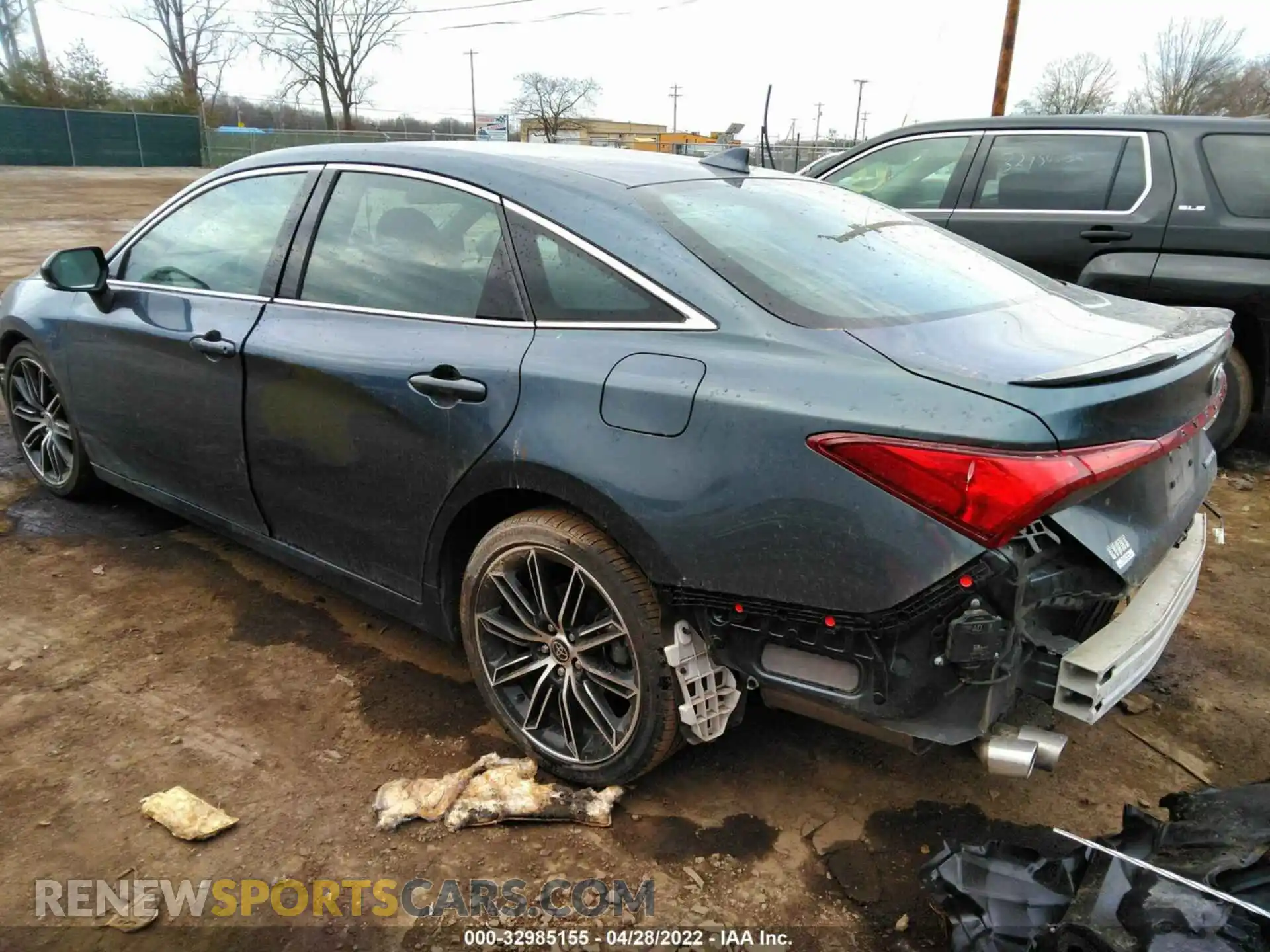 3 Photograph of a damaged car 4T1HZ1FB7NU073210 TOYOTA AVALON 2022
