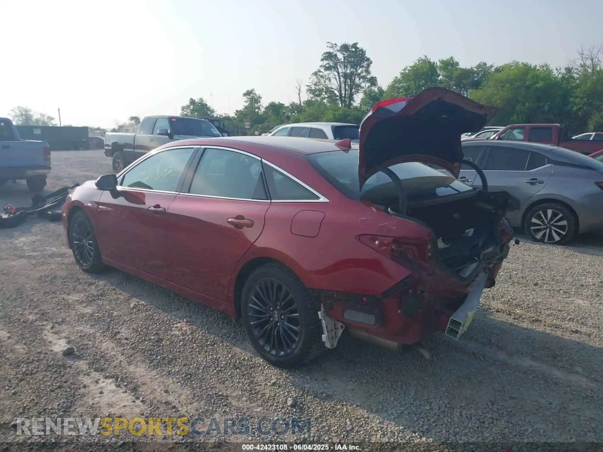 3 Photograph of a damaged car 4T1B21FB9KU008154 TOYOTA AVALON HYBRID 2019