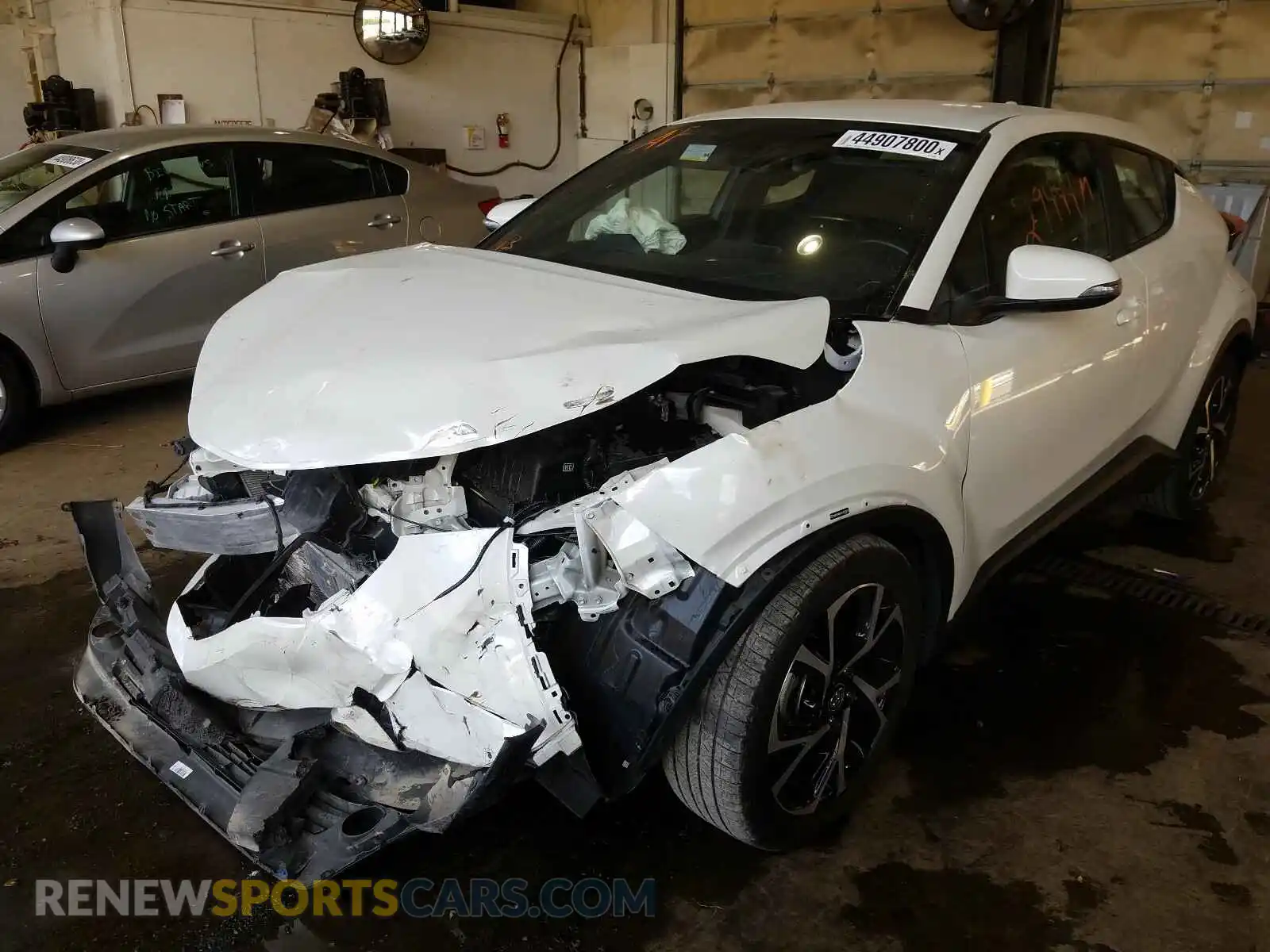 2 Photograph of a damaged car NMTKHMBX9JR039945 TOYOTA C-HR 2018