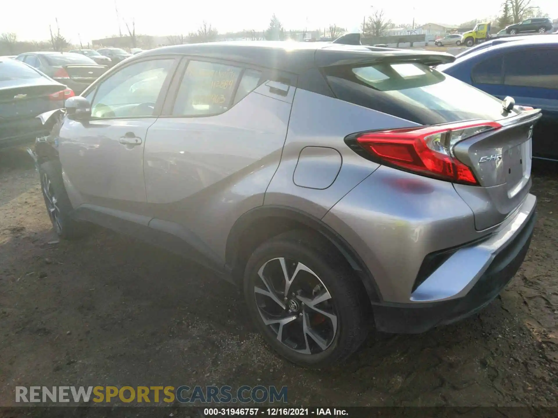3 Photograph of a damaged car NMTKHMBX0KR090963 TOYOTA C-HR 2019
