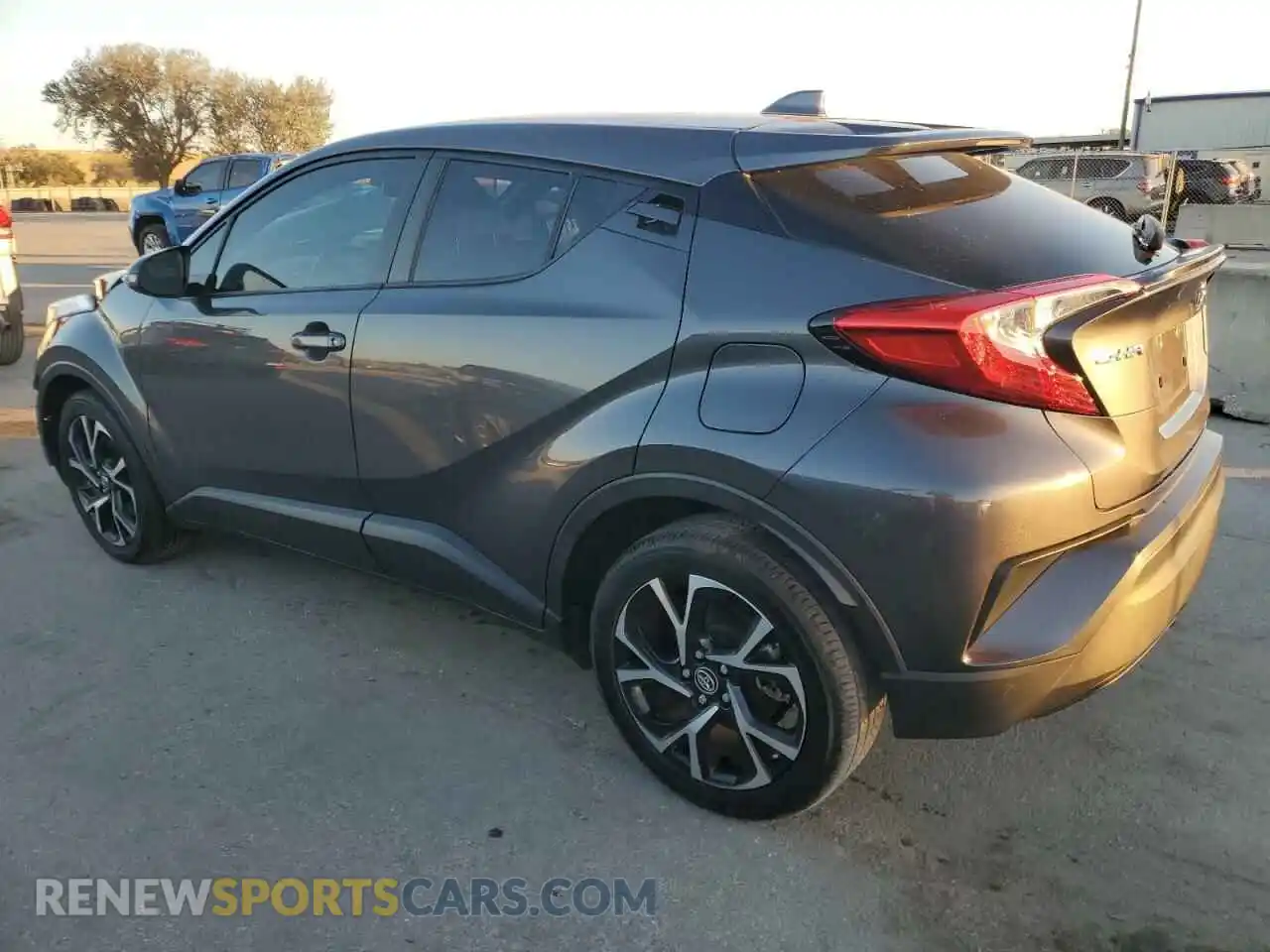 2 Photograph of a damaged car NMTKHMBX1KR093662 TOYOTA C-HR 2019
