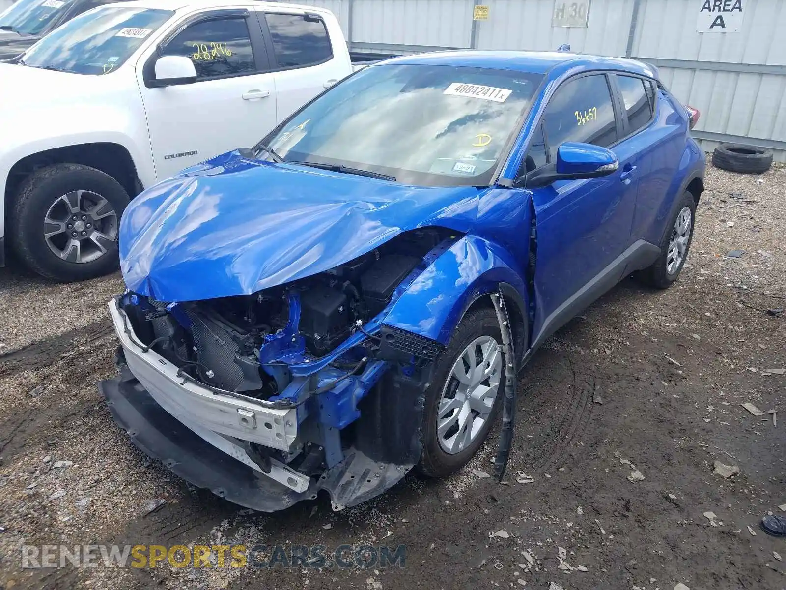 2 Photograph of a damaged car NMTKHMBX1KR098070 TOYOTA C-HR 2019