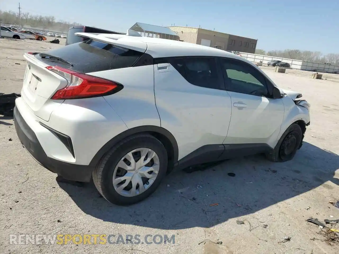 3 fotografías del automóvil dañado NMTKHMBX2KR098238 TOYOTA C-HR 2019
