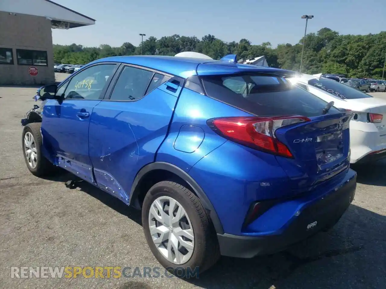 3 Photograph of a damaged car NMTKHMBX4KR098970 TOYOTA C-HR 2019