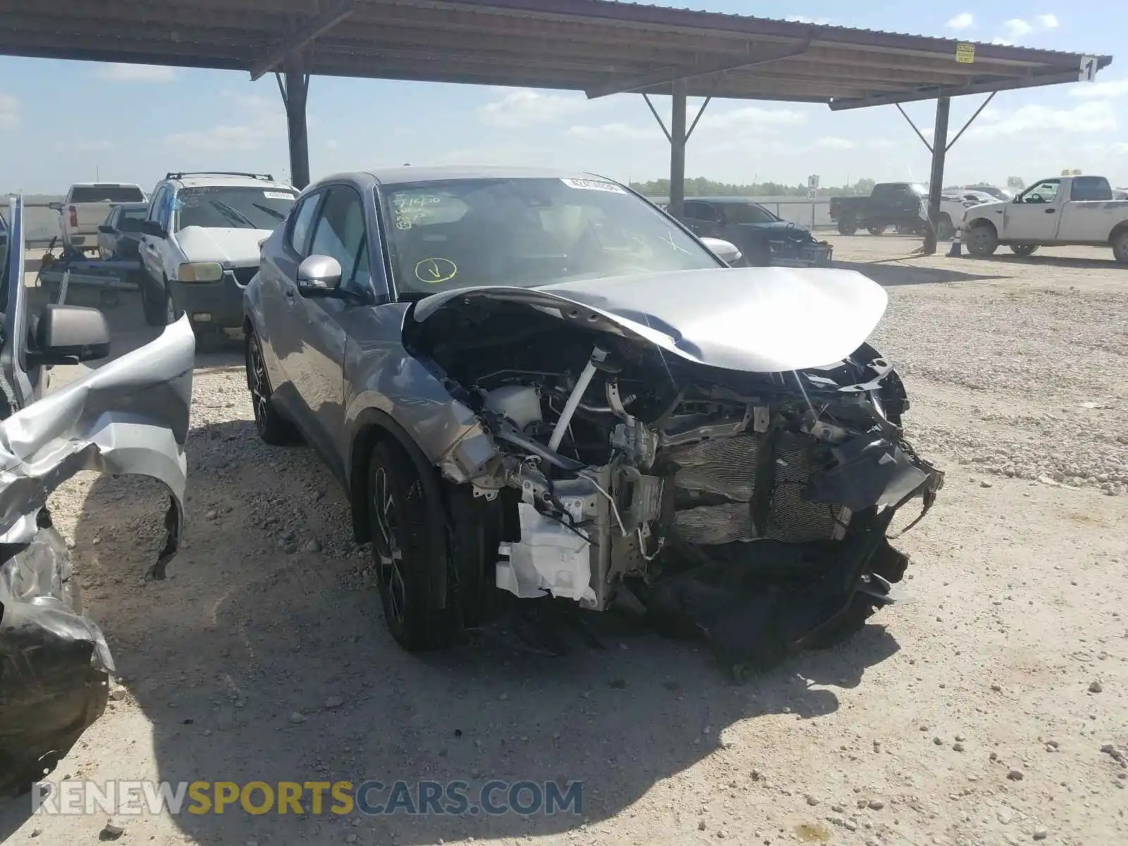 1 Photograph of a damaged car NMTKHMBX5KR092109 TOYOTA C-HR 2019