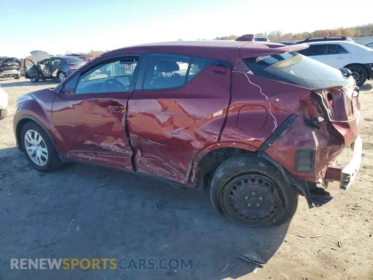 2 Photograph of a damaged car NMTKHMBX7KR092029 TOYOTA C-HR 2019