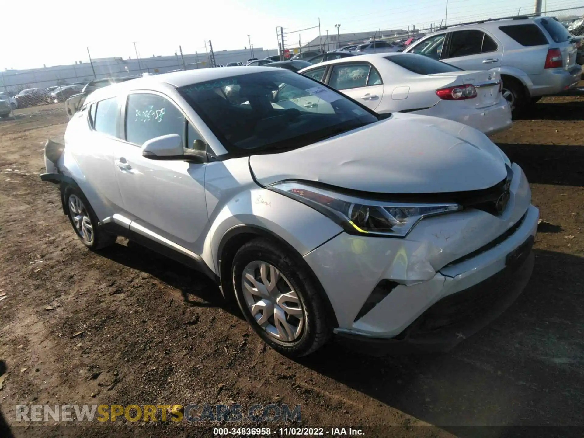 1 Photograph of a damaged car NMTKHMBX7KR095738 TOYOTA C-HR 2019