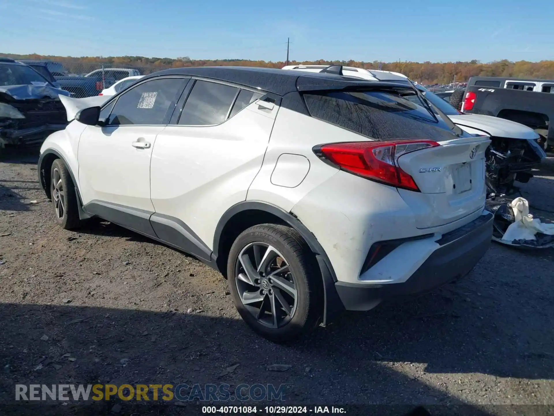 3 Photograph of a damaged car NMTKHMBX3LR111371 TOYOTA C-HR 2020