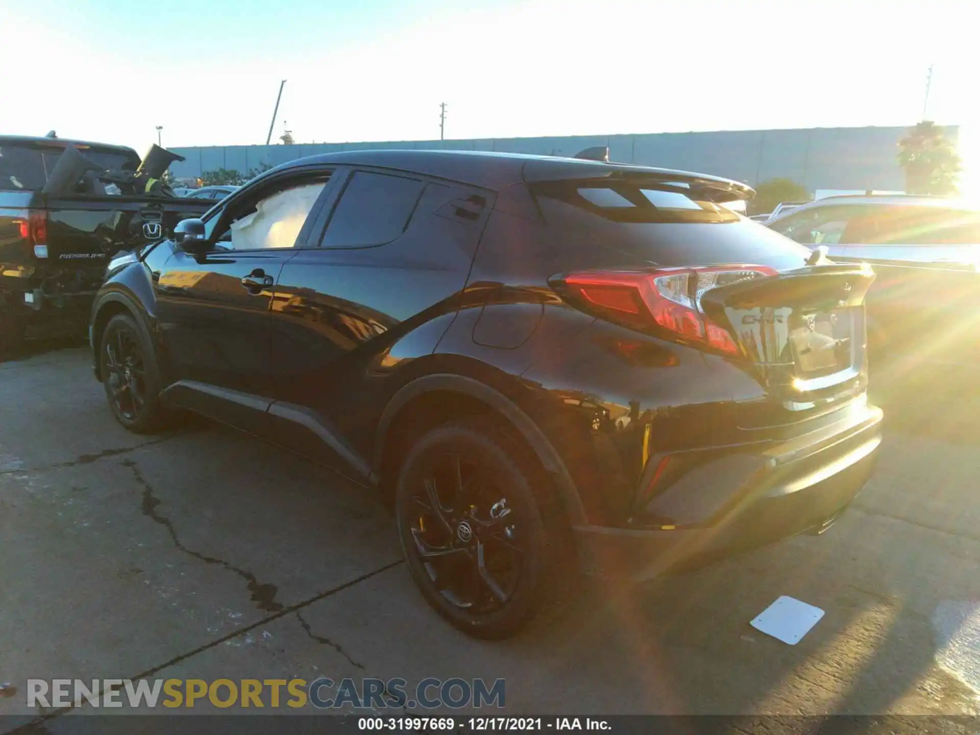 3 Photograph of a damaged car JTNKHMBX2M1129243 TOYOTA C-HR 2021