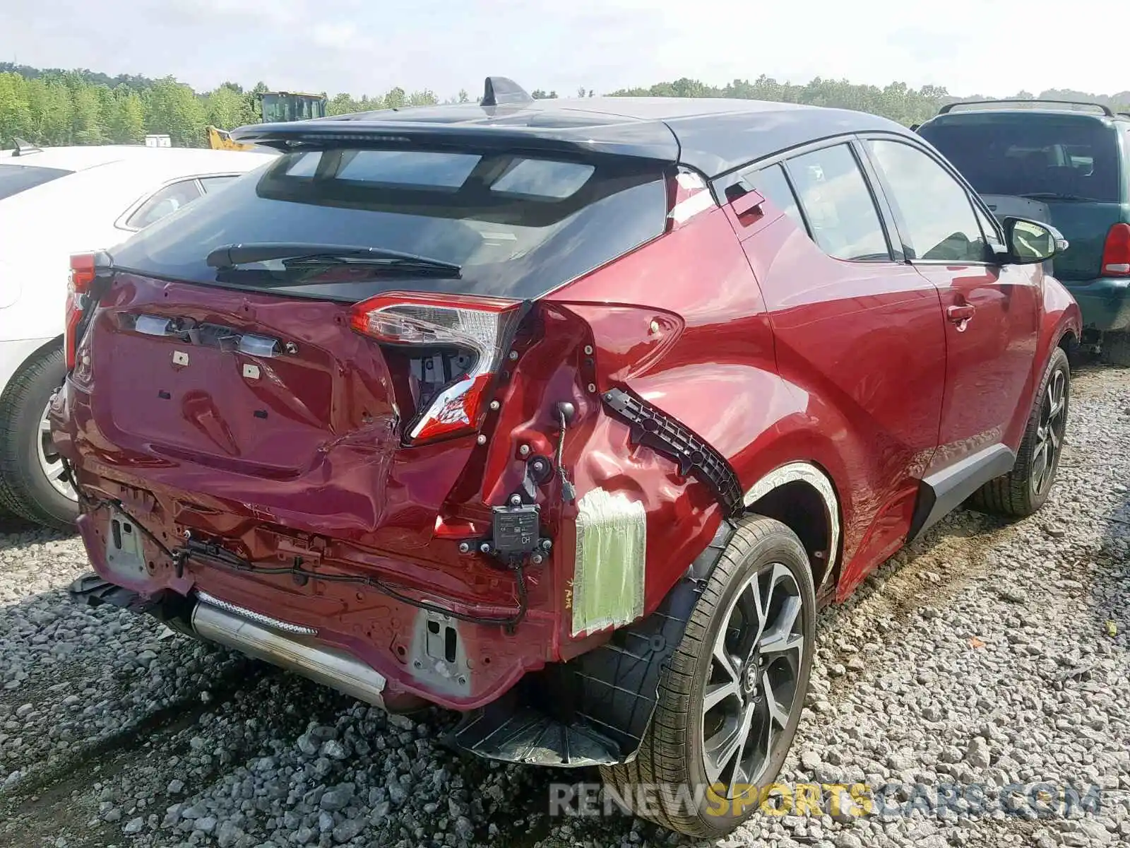 4 Photograph of a damaged car JTNKHMBX0K1038999 TOYOTA C-HR XLE 2019