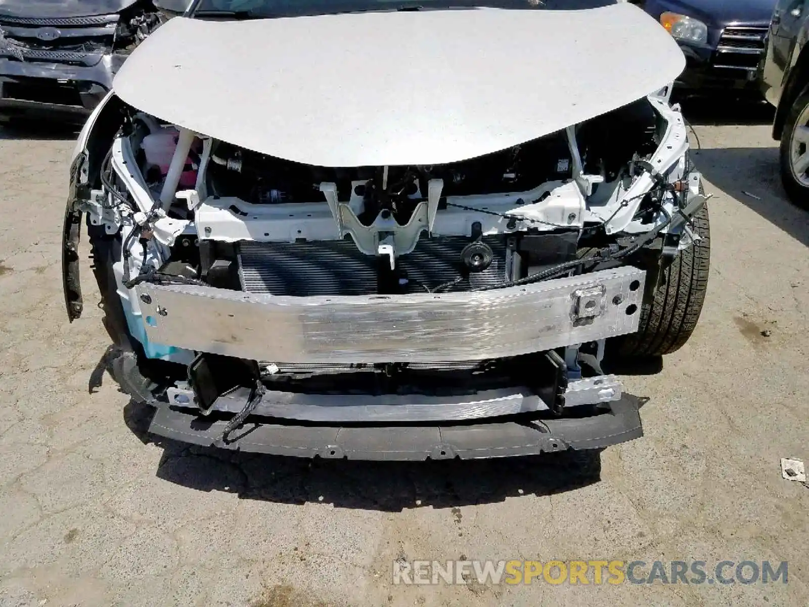 9 Photograph of a damaged car JTNKHMBX9K1038449 TOYOTA C-HR XLE 2019