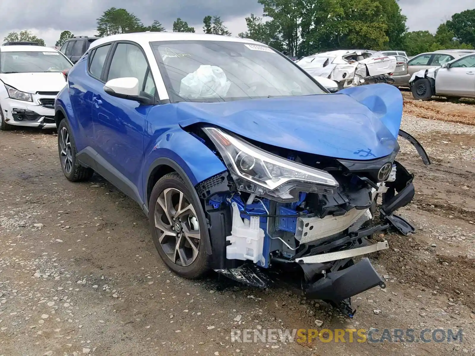 1 Photograph of a damaged car NMTKHMBX9KR084143 TOYOTA C-HR XLE 2019
