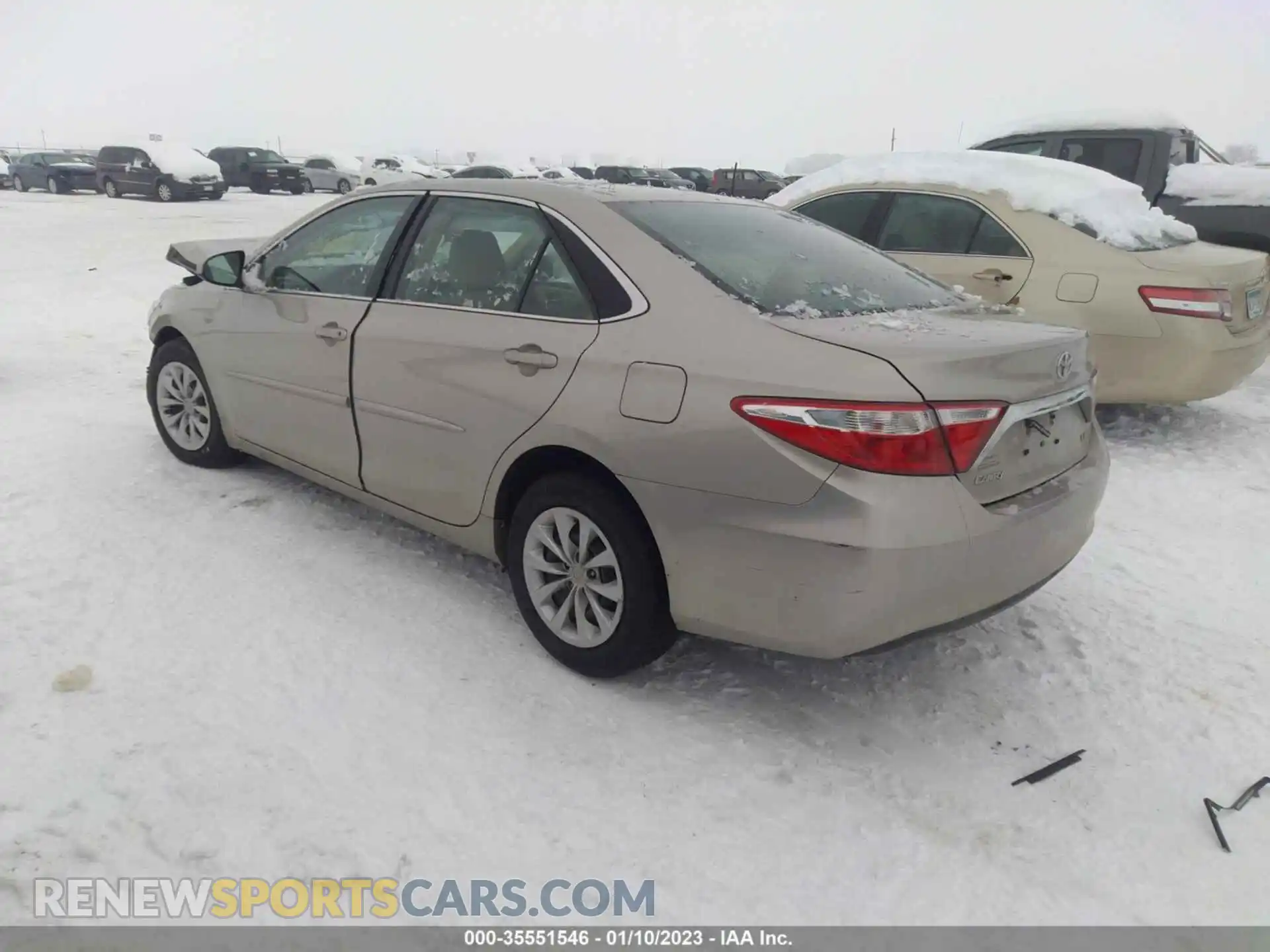 3 fotografías del automóvil dañado 4T1BF1FK3HU734623 TOYOTA CAMRY 2017