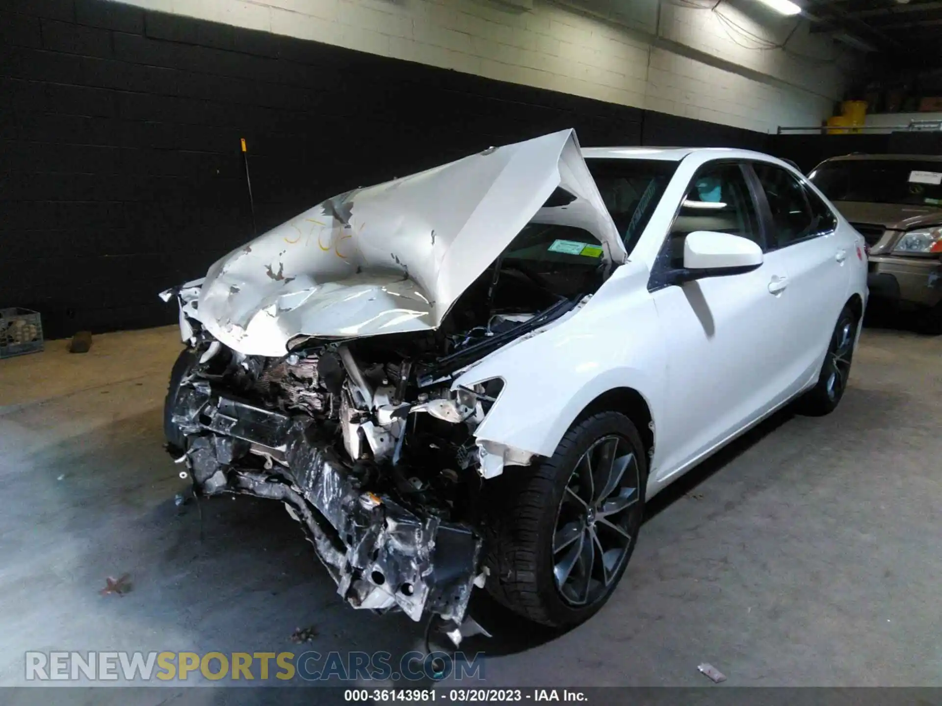 2 Photograph of a damaged car 4T1BF1FK6HU708680 TOYOTA CAMRY 2017