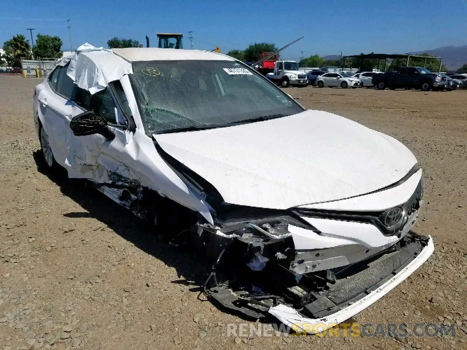 1 Photograph of a damaged car 4T1B11HK0KU219369 TOYOTA CAMRY 2019