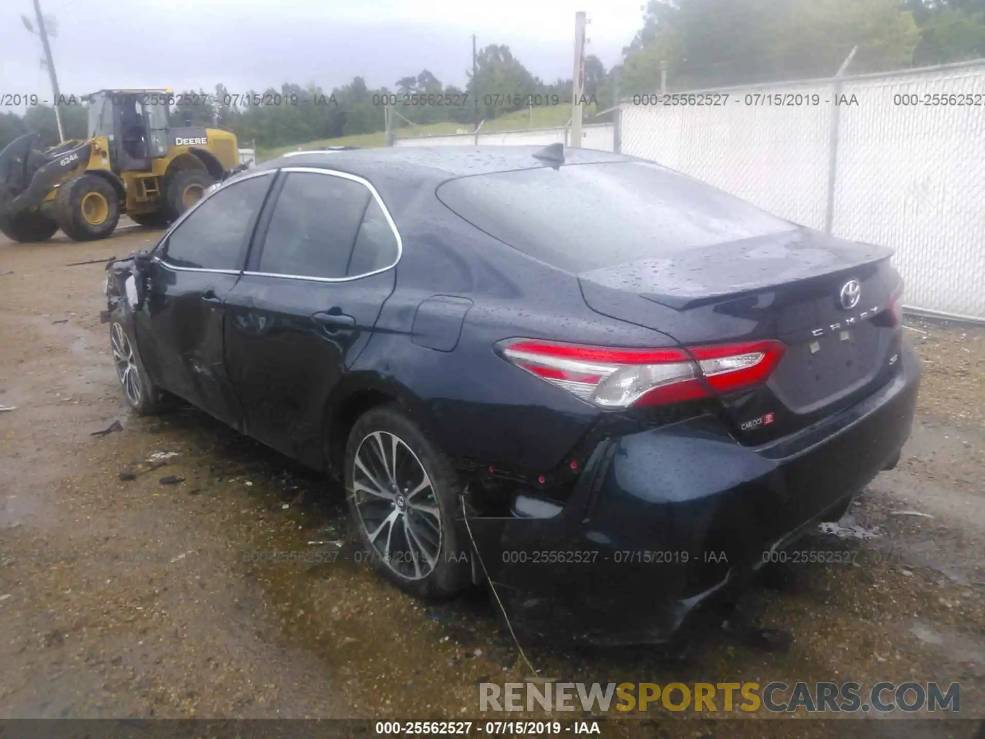3 Photograph of a damaged car 4T1B11HK0KU754542 TOYOTA CAMRY 2019