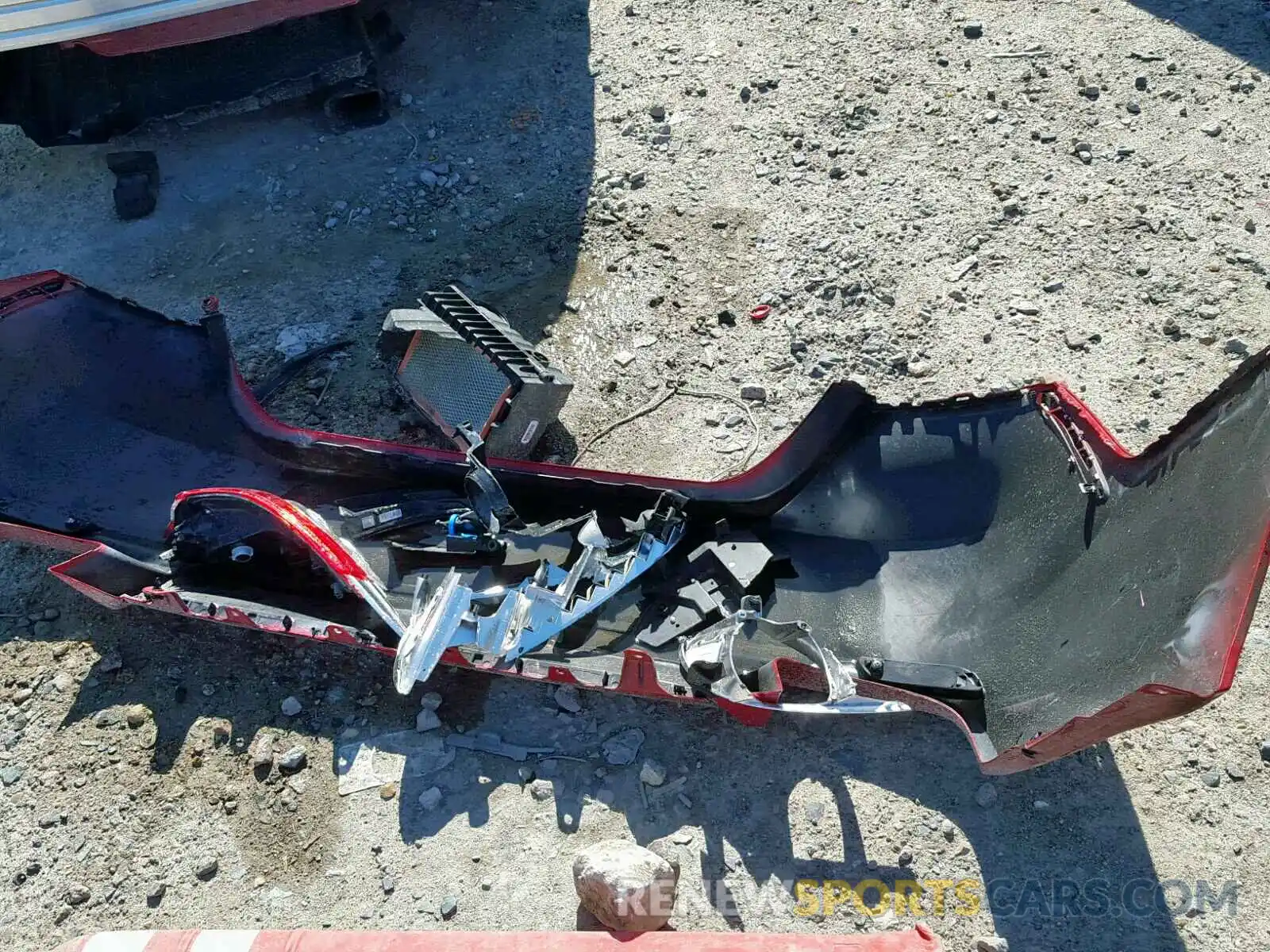 9 Photograph of a damaged car 4T1B11HK1KU189105 TOYOTA CAMRY 2019