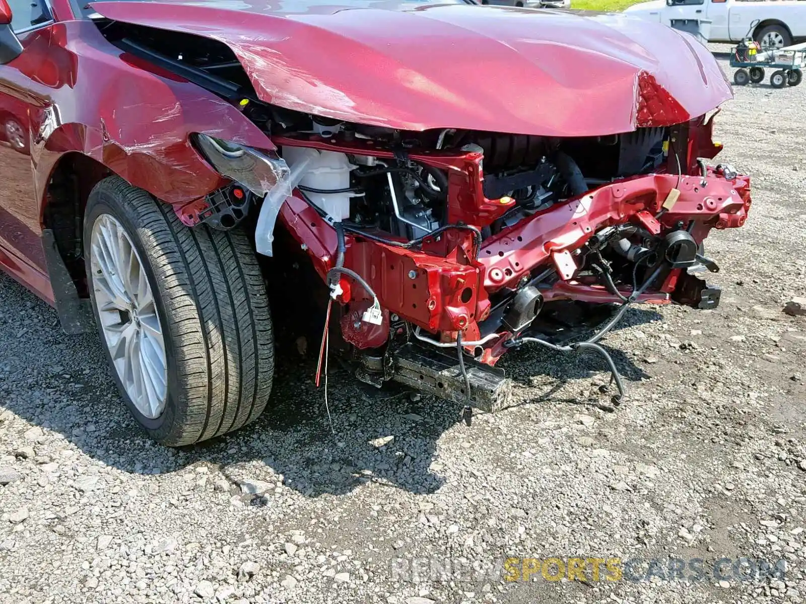 9 Photograph of a damaged car 4T1B11HK2KU763081 TOYOTA CAMRY 2019
