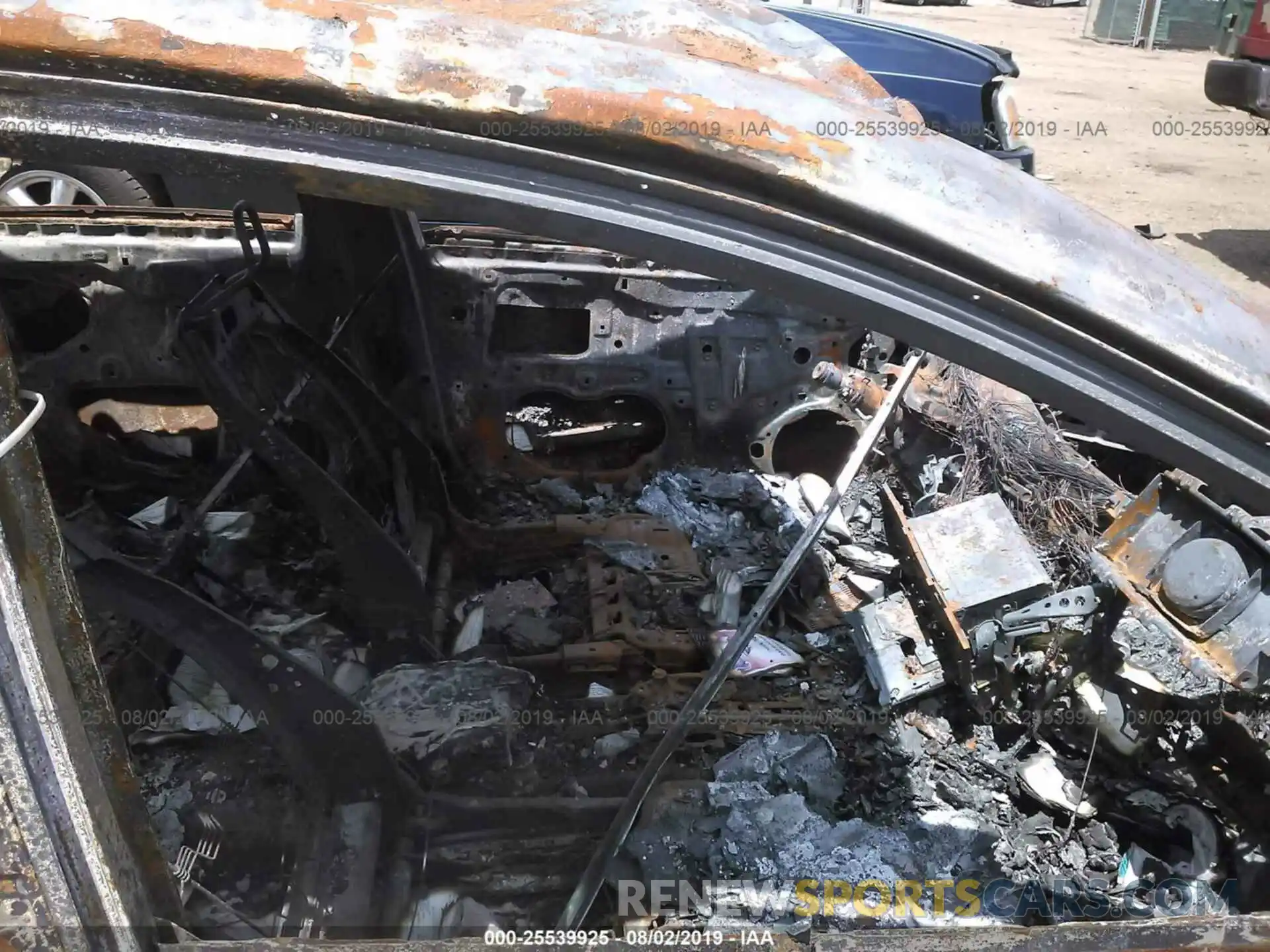 5 Photograph of a damaged car 4T1B11HK3KU179532 TOYOTA CAMRY 2019