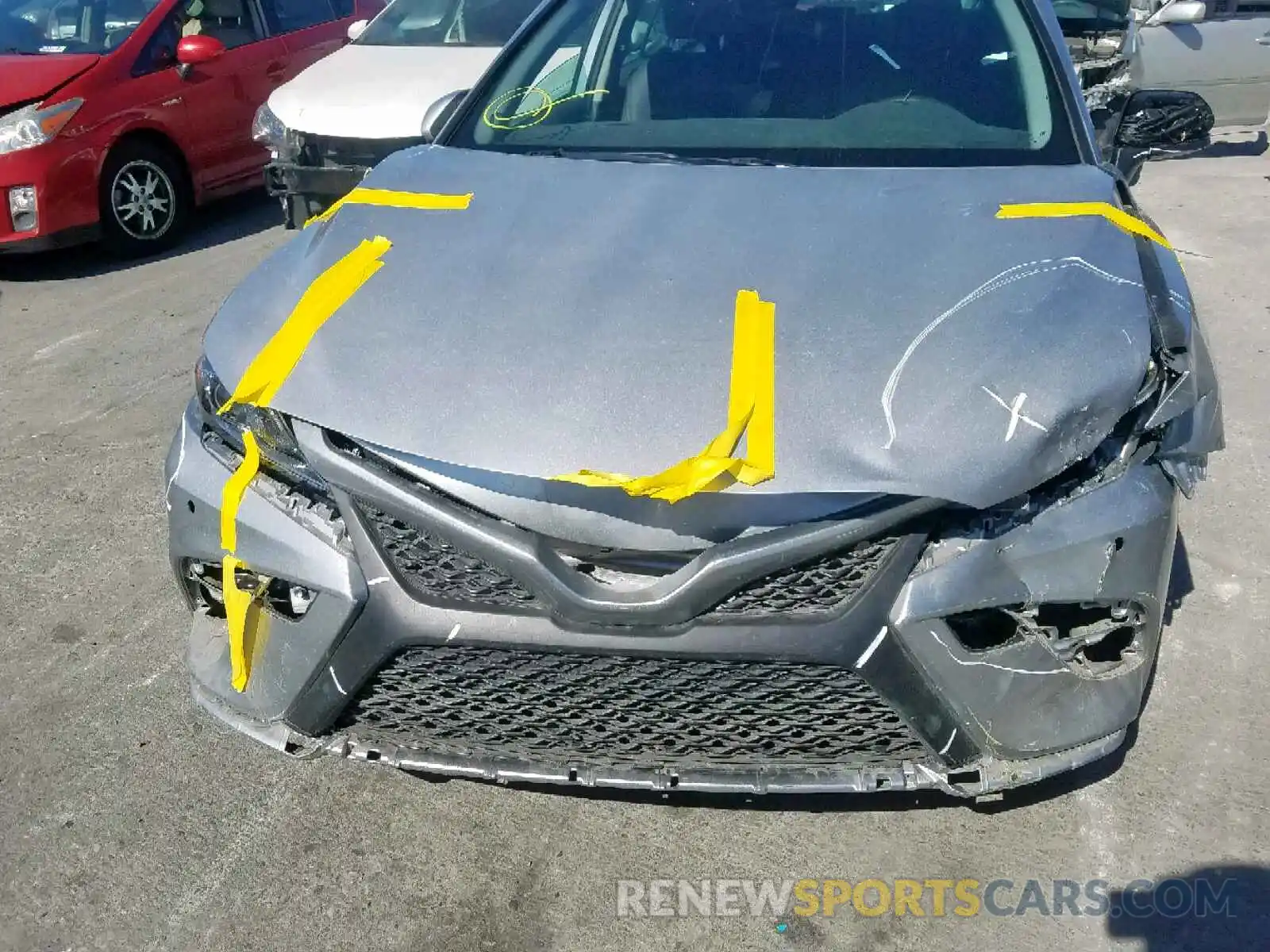 9 Photograph of a damaged car 4T1B11HK3KU242810 TOYOTA CAMRY 2019