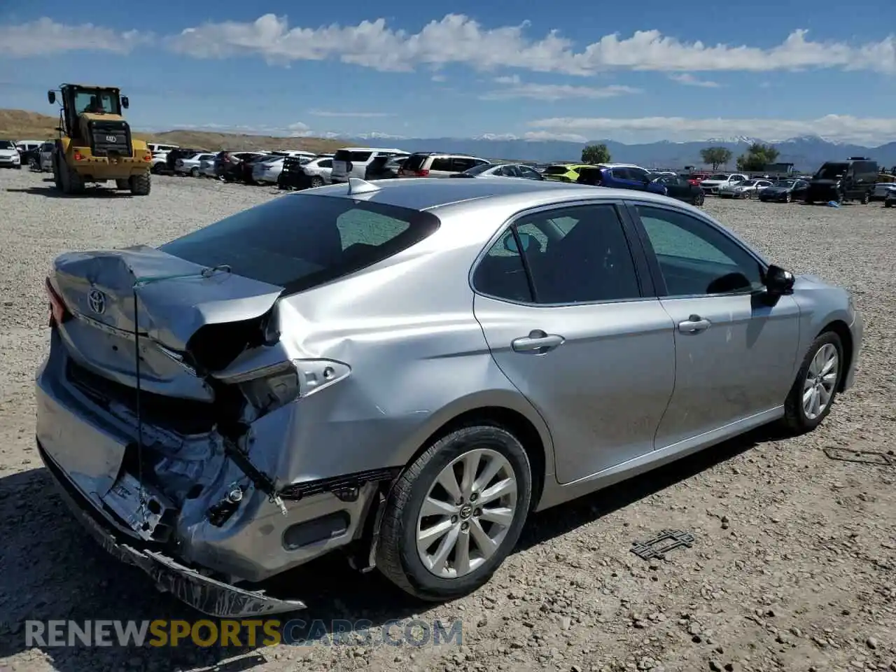 3 Photograph of a damaged car 4T1B11HK4KU241620 TOYOTA CAMRY 2019