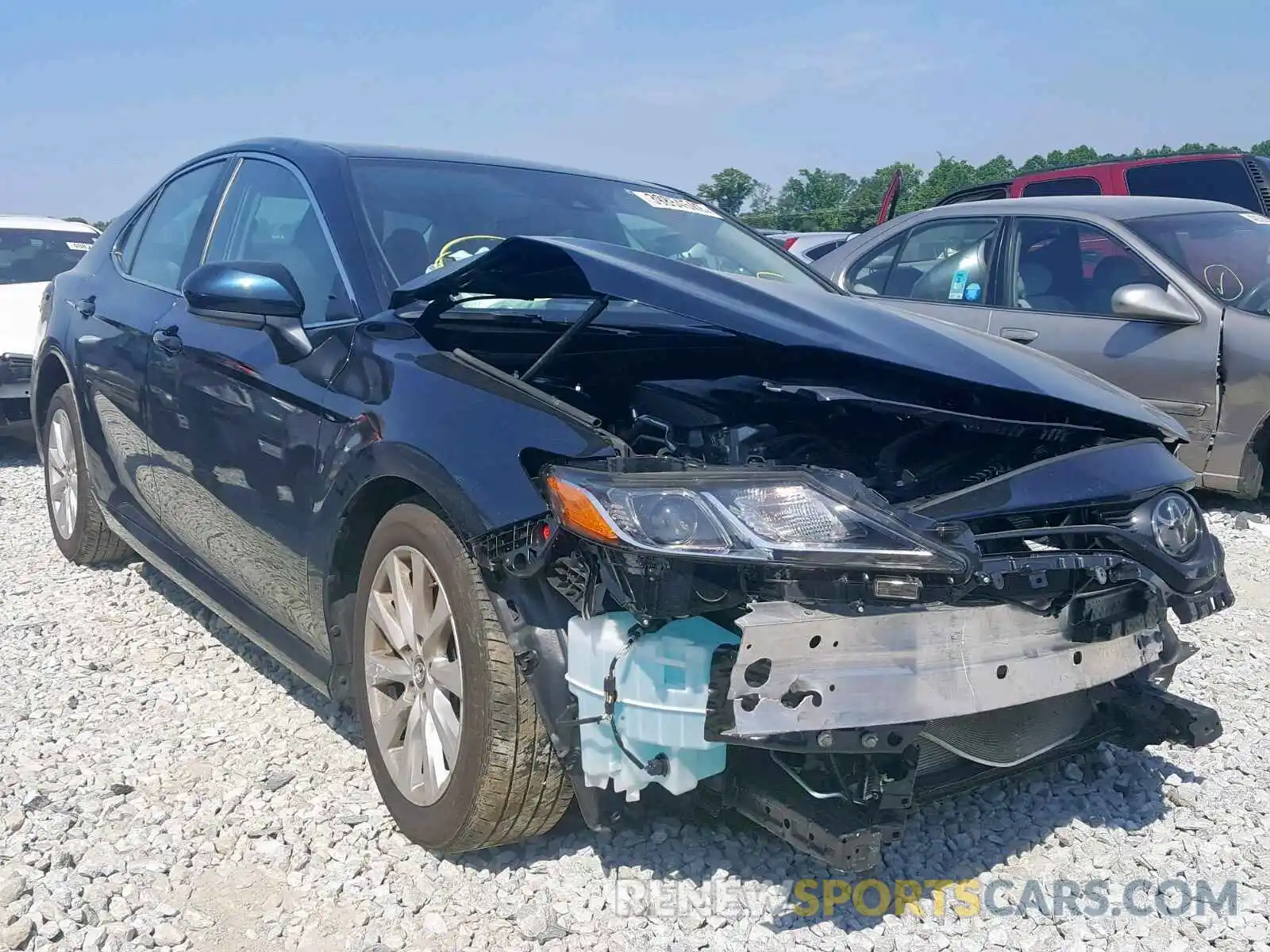 1 Photograph of a damaged car 4T1B11HK4KU731989 TOYOTA CAMRY 2019