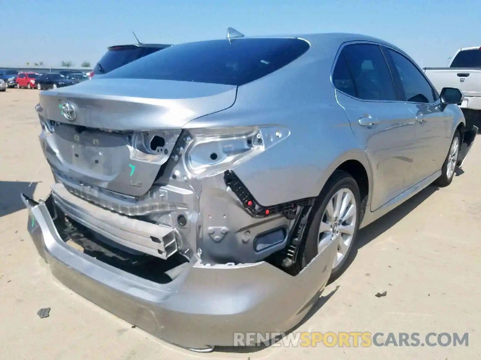 4 Photograph of a damaged car 4T1B11HK5KU684391 TOYOTA CAMRY 2019
