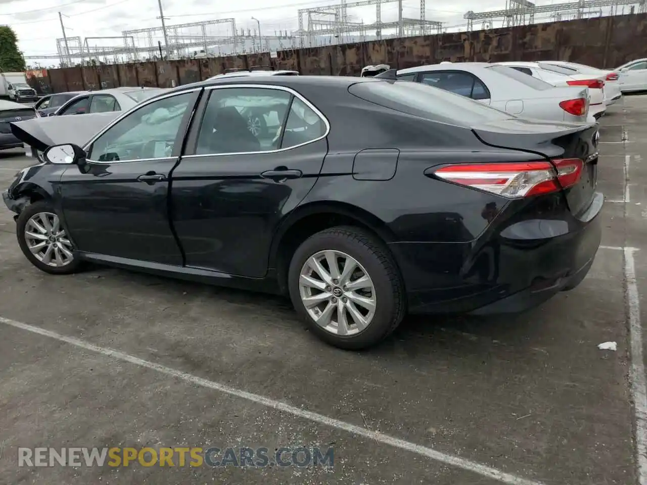 2 Photograph of a damaged car 4T1B11HK5KU782014 TOYOTA CAMRY 2019