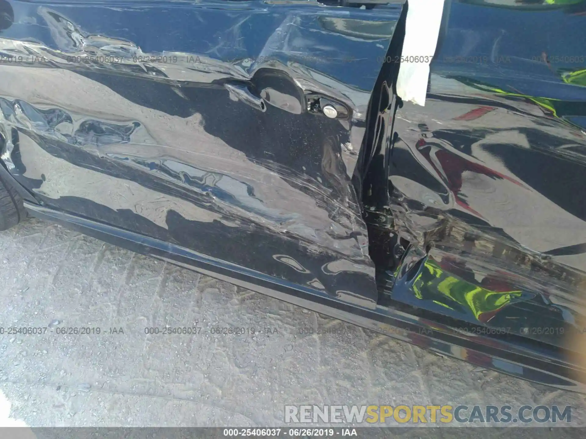 6 Photograph of a damaged car 4T1B11HK6KU761849 TOYOTA CAMRY 2019