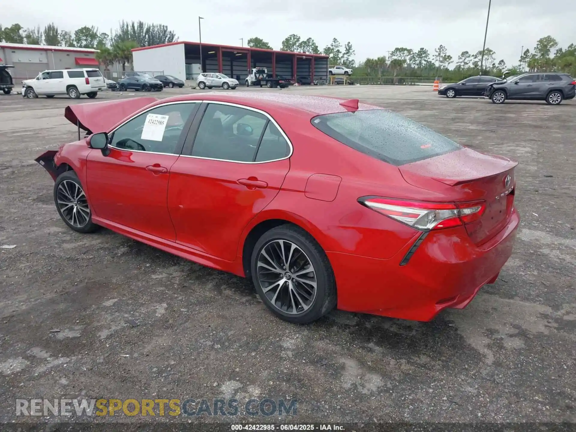 3 Photograph of a damaged car 4T1B11HK7KU257715 TOYOTA CAMRY 2019