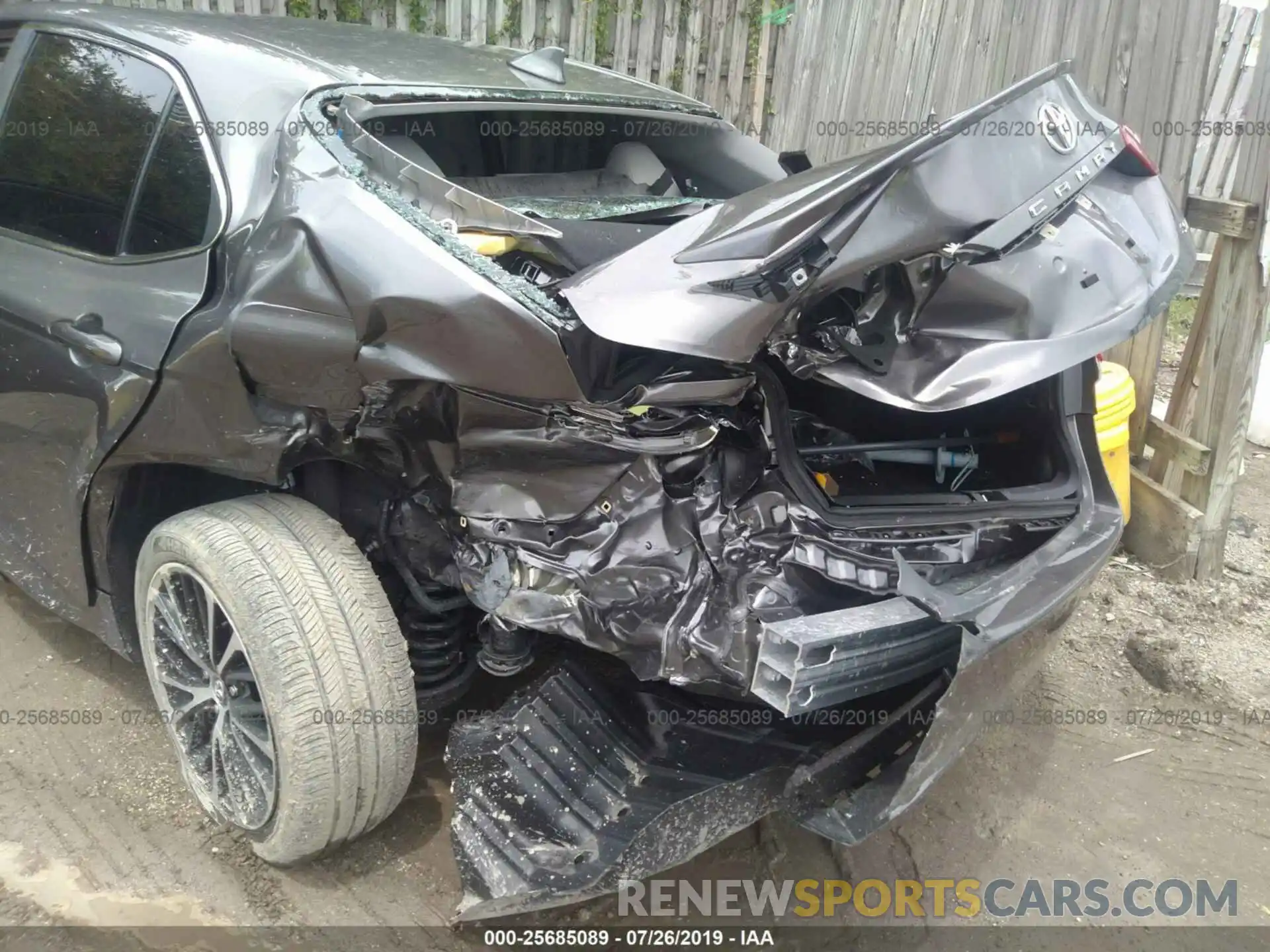 6 Photograph of a damaged car 4T1B11HK7KU754814 TOYOTA CAMRY 2019
