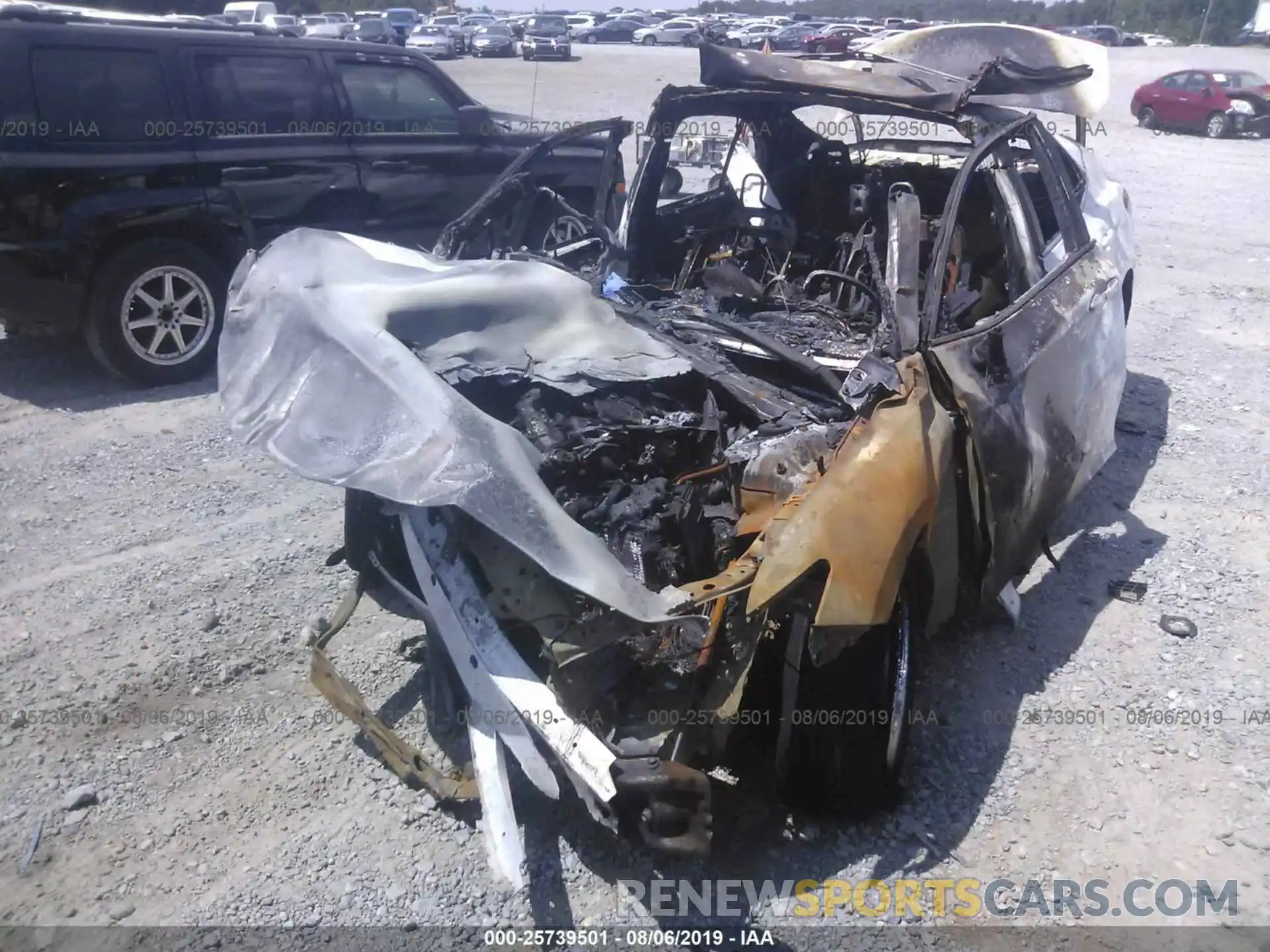 2 Photograph of a damaged car 4T1B11HK8KU228384 TOYOTA CAMRY 2019