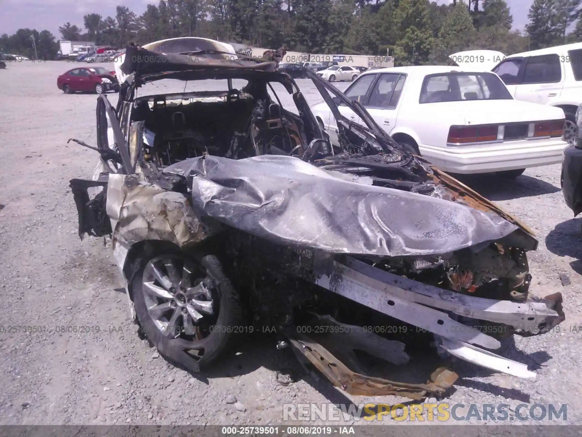 6 Photograph of a damaged car 4T1B11HK8KU228384 TOYOTA CAMRY 2019