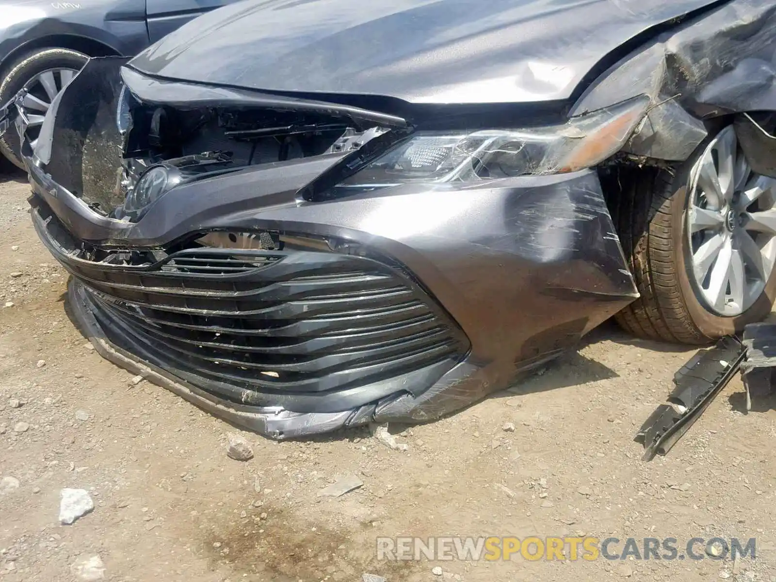 9 Photograph of a damaged car 4T1B11HK8KU745748 TOYOTA CAMRY 2019