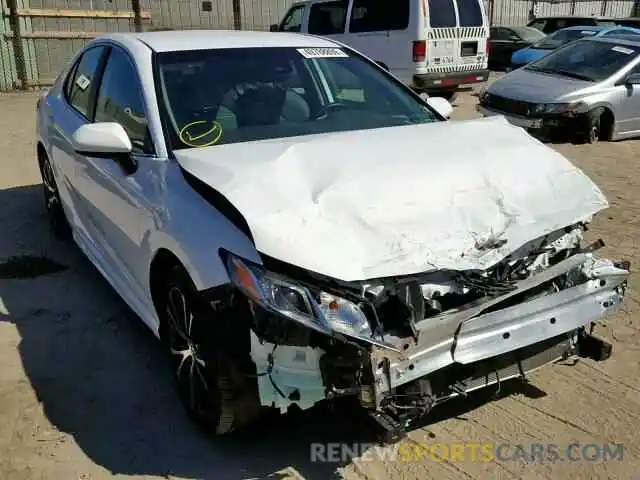 1 Photograph of a damaged car 4T1B11HK9KU745709 TOYOTA CAMRY 2019